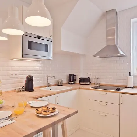 Bmyguest - Bica River View Apartmán