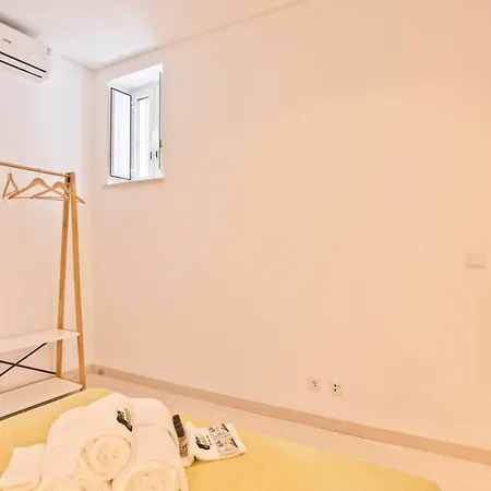 Bmyguest - Bica River View Lissabon